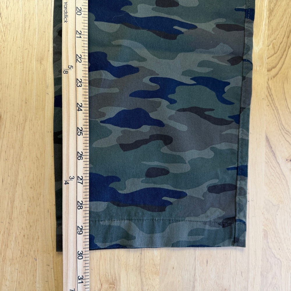 Lee Premium Select CARGO Pants Mens 40x30 Green CAMO Motion Stretch Straight - Picture 7 of 12